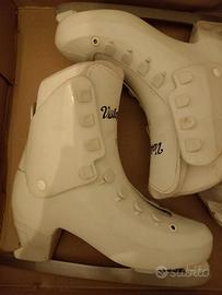 Pattini da ghiaccio anni 80 donna vintage bianchi