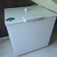 Frezer  a pozzetto pari al nuovo