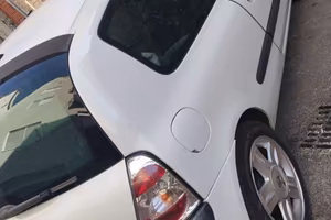 Clio 2A serie bianca