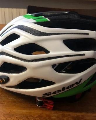 Casco Selev MP3 Super