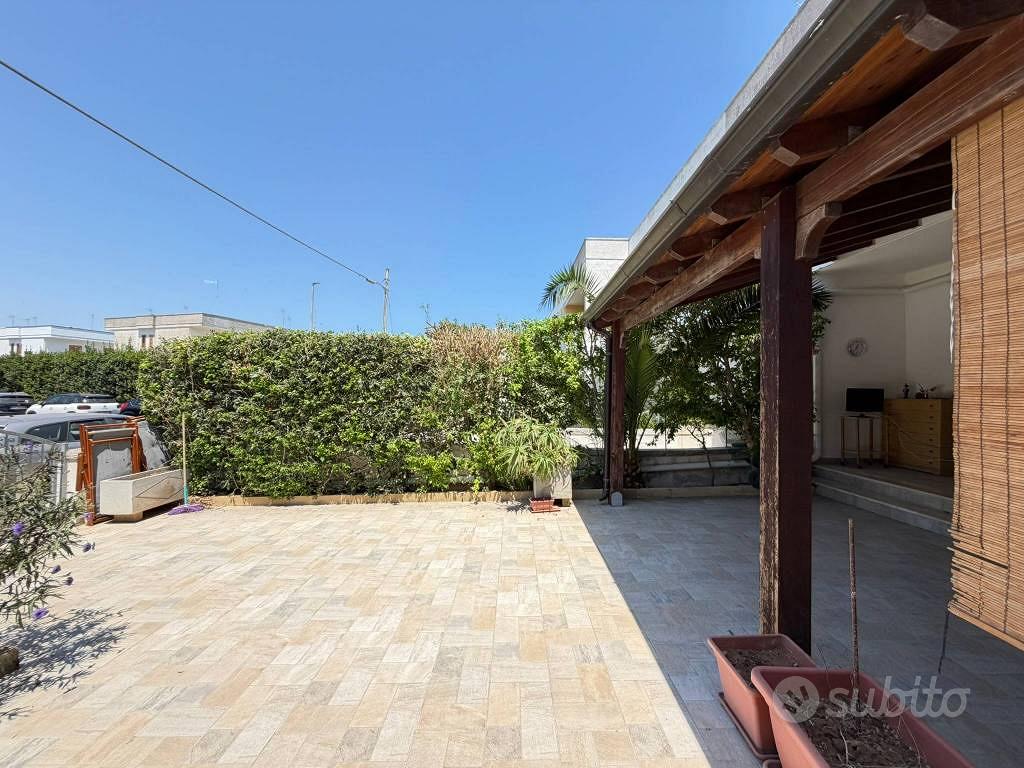 Appartamento di 55 m² con 3 locali e box auto a Me - Vista 4