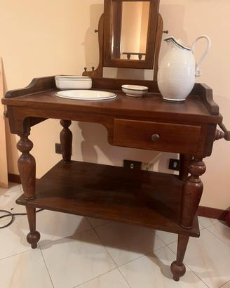 Mobile toilette arte povera in legno con specchio.