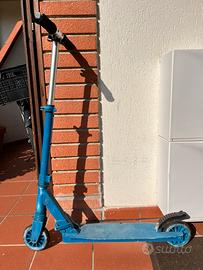 Monopattino bimbo 5-10 anni (gratuito)