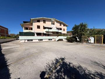Appartamento di 120 m² con 3 locali e box auto a A