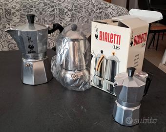 Tre caffettiere mai usate