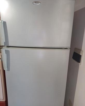 Frigo con congelatore
