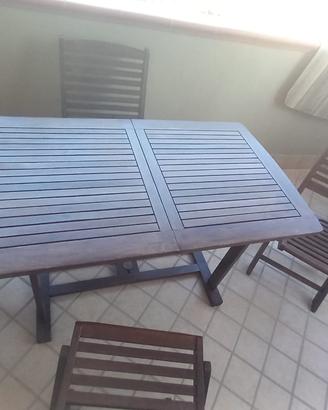 Tavolo da giardino o terrazzo in legno nuovissimo