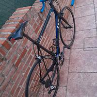 bicicletta cervelo r3 