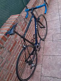 bicicletta cervelo r3 