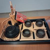 set da tè giapponese con teiera in ceramica  