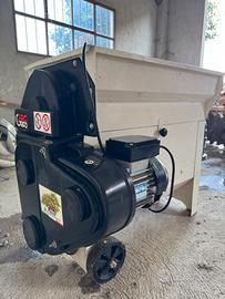 Pigiatrice diraspatrice elettrica GRIFO 1,5 kW