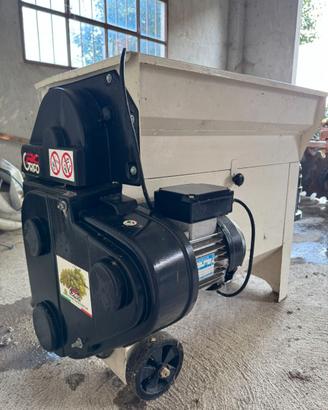 Pigiatrice diraspatrice elettrica GRIFO 1,5 kW