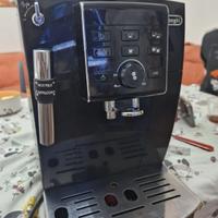 Macchina del caffe’ automatica