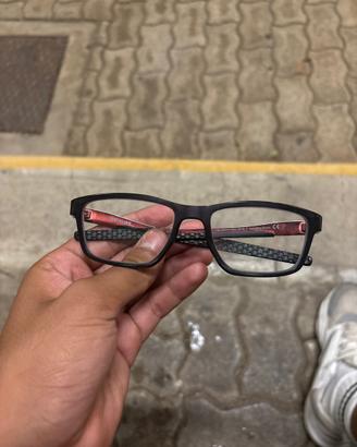 Oakley Metalink (codice modello OX8153).