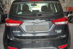 RICAMBI Hyundai IX20 1.4 66kW 90Cv D4FC 2014