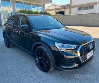 Audi Q3 35 2.0 tdi 150cv Business s-tronic LED/VIR