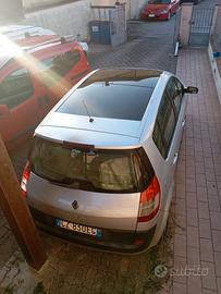 Renault Scenic 1.5 dci