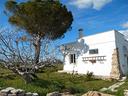 casa-in-campagna-per-momenti-di-relax-all-aperto