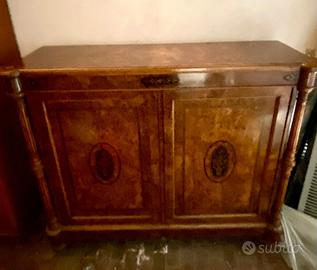 Mobile Biedermeier 900