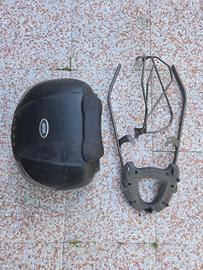 PORTAPACCHI CON STAFFE HORNET 600/2005