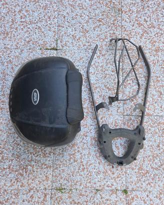PORTAPACCHI CON STAFFE HORNET 600/2005