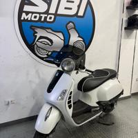 Piaggio GTS 300