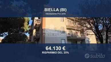 Immobile in asta di 181 m² con box auto a Biella