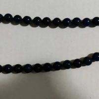 Collana in agata blù con fermaglio in oro