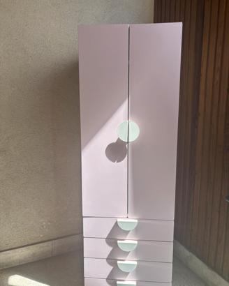 Armadietto Ikea, colonnina colore rosa