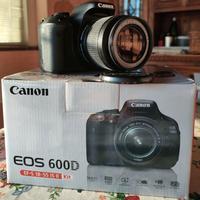 Fotocamera Reflex Digitale Canon EOS 600D Kit