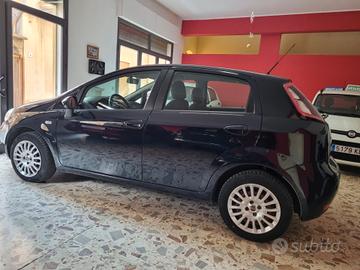Fiat Punto 1.3 MJT II 75 CV 5 porte PERMUTO