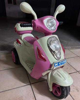 Vespa elettrica a 3 ruote per bambini