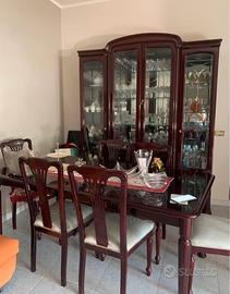 Credenza , tavolo e sedie