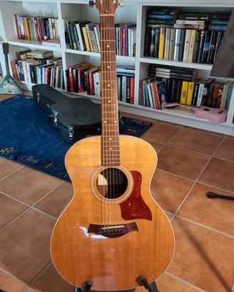 Chitarra Acustica Taylor 214e Elettrificata
