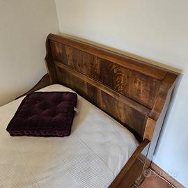 letto a barca piemontese in noce completo