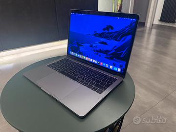 Macbook pro 13” TOUCHBAR grigio seralide 512ssd