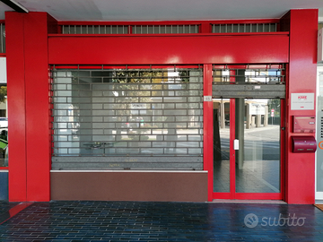 UFFICIO più MAGAZZINO 170 mq