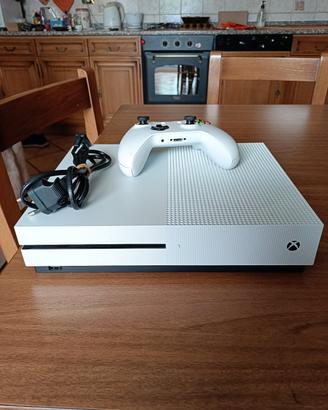 Xbox One S