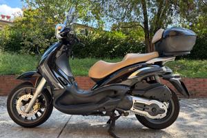 Piaggio Beverly 400