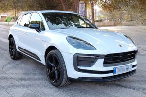 Porsche Macan 04/23 2.0 turbo 195 kw euro 66.900