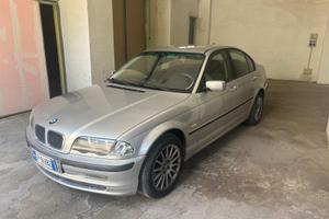 Bmw 320 320i cat 4 porte Attiva