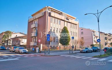 TRILOCALE IN ZONA SAN PAOLO !!!