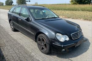 Ricambi Mercedes Classe C 270 CDI W203 2005