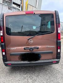 Minivan opel vivaro