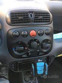 Autotomobole
