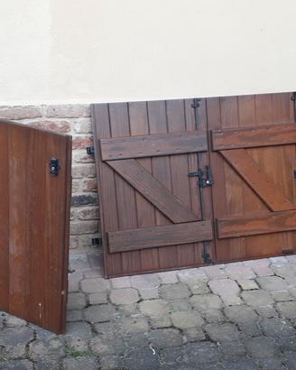 Serramento in larice color noce