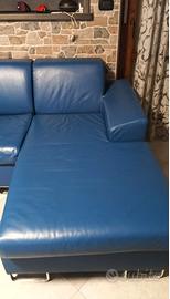 Divano Blue con Penisola trasformabile in letto.