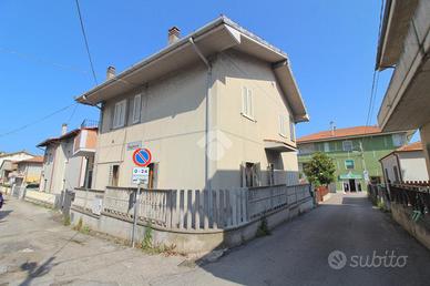 BIFAMILIARE A GIULIANOVA