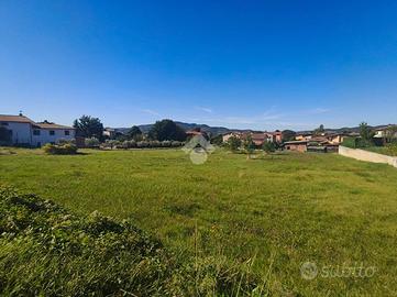 TER. RESIDENZIALE A FOSSATO DI VICO