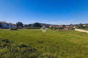 TER. RESIDENZIALE A FOSSATO DI VICO